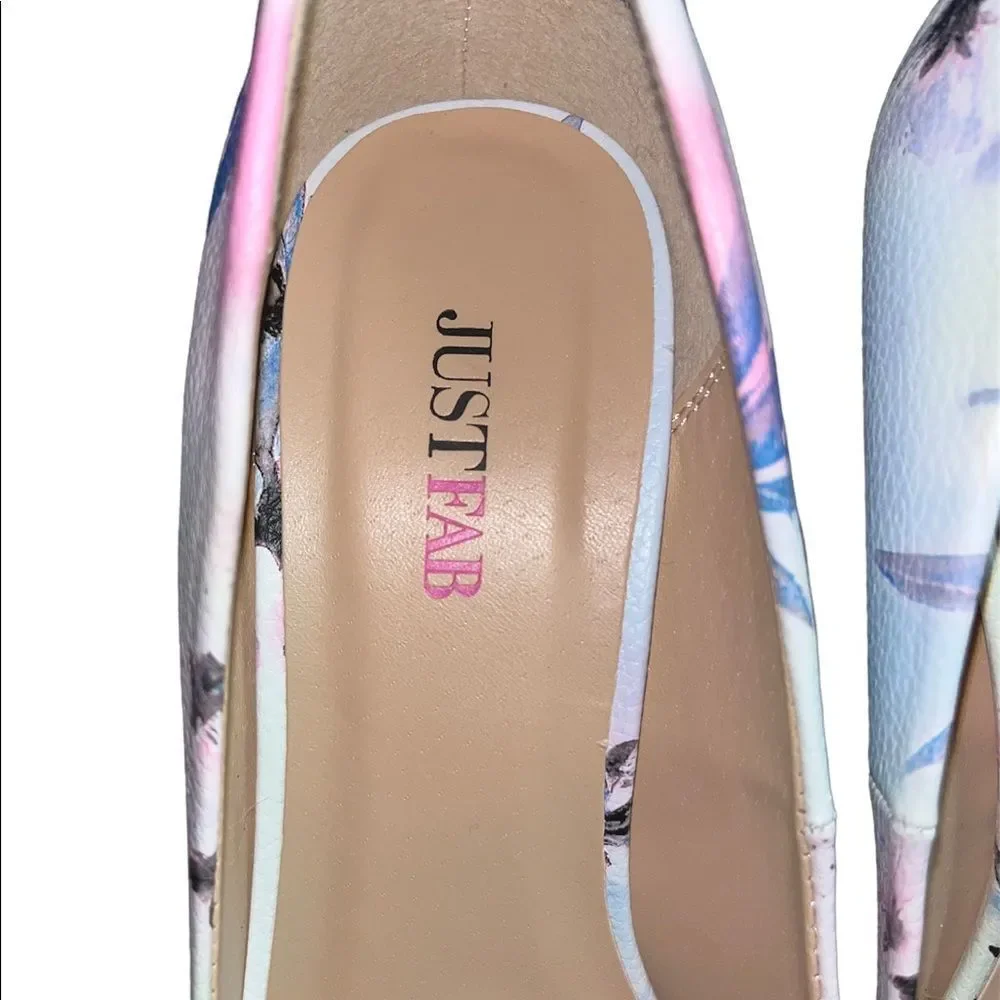 justfab Mickey heels with floral watercolor print design on white background - Picture 11 of 11